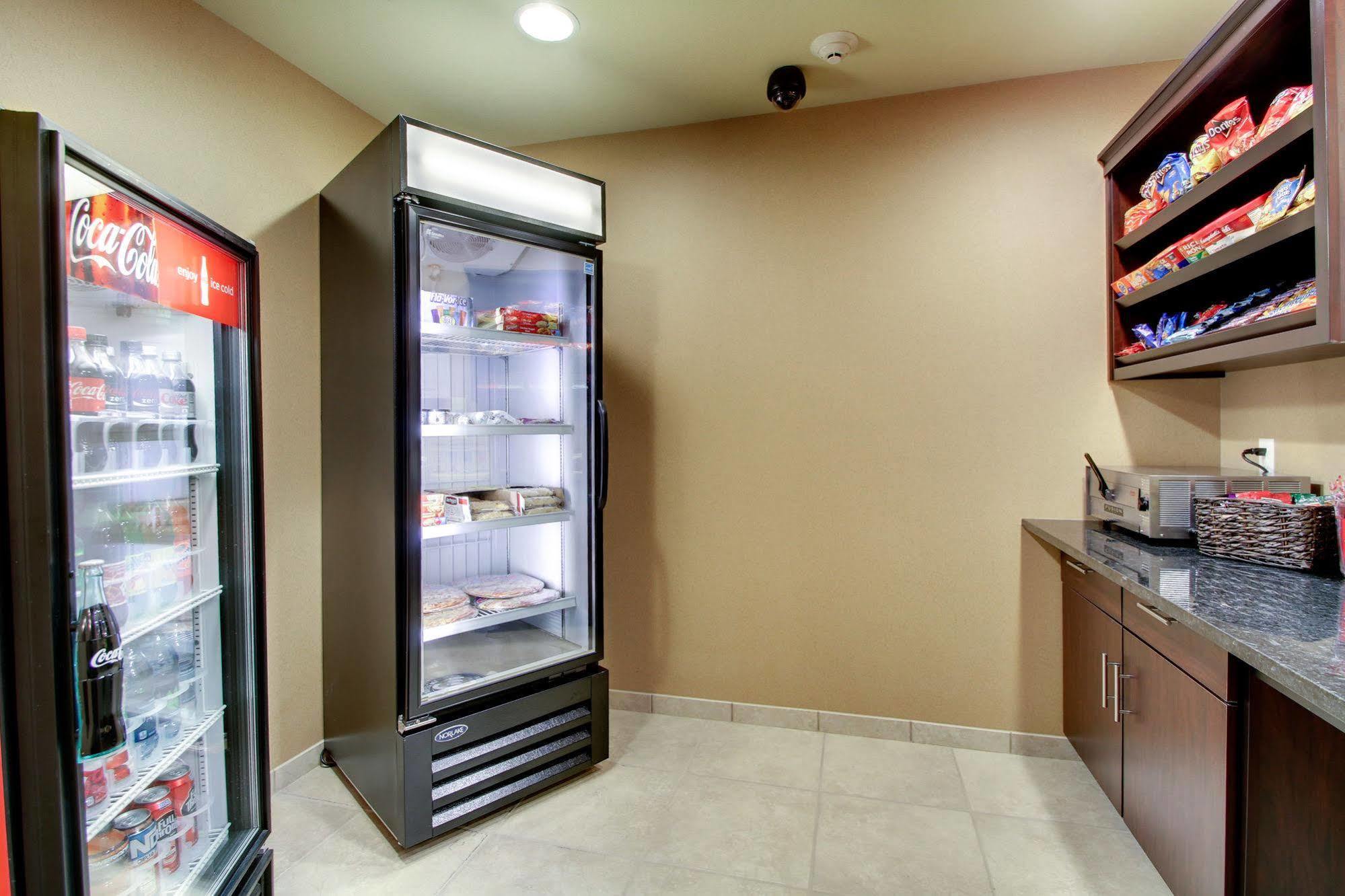 Cobblestone Inn & Suites - Schuyler מראה חיצוני תמונה