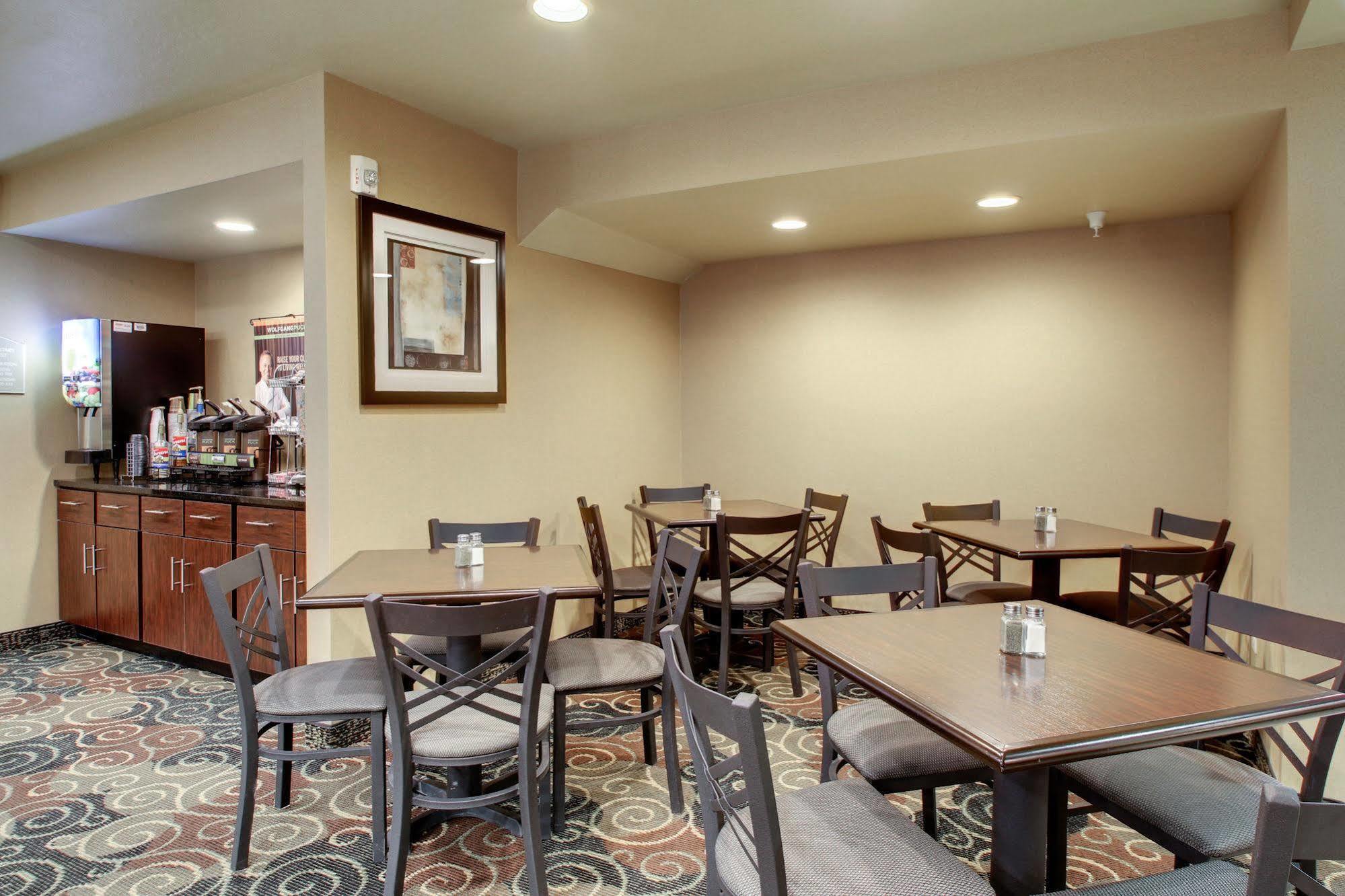 Cobblestone Inn & Suites - Schuyler מראה חיצוני תמונה